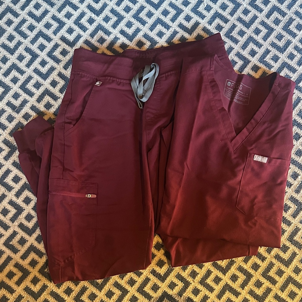 Figs Women's Burgundy Cargo Top